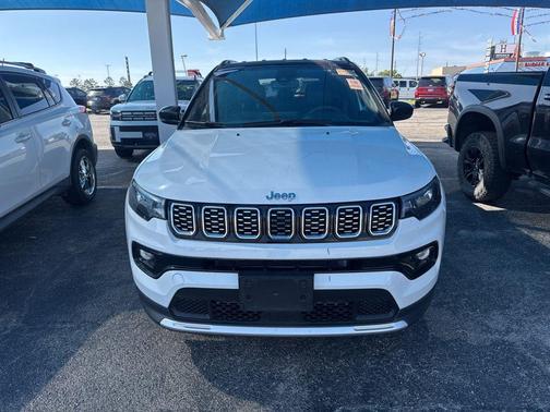 Bright White Clearcoat 2025 Jeep Compass Limited