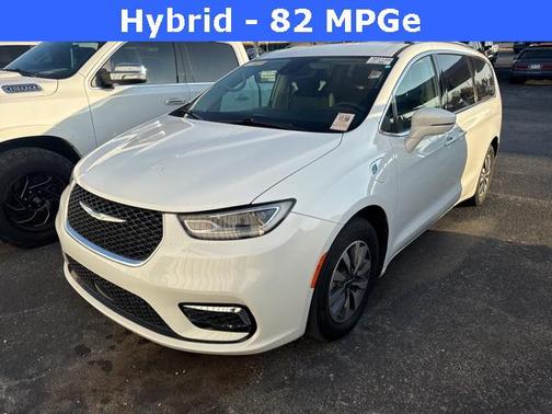 2021 Chrysler Pacifica Hybrid Touring L