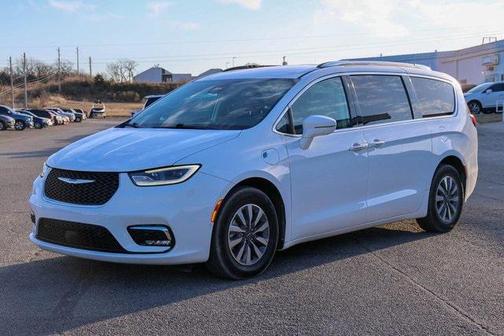 2021 Chrysler Pacifica Hybrid Touring L