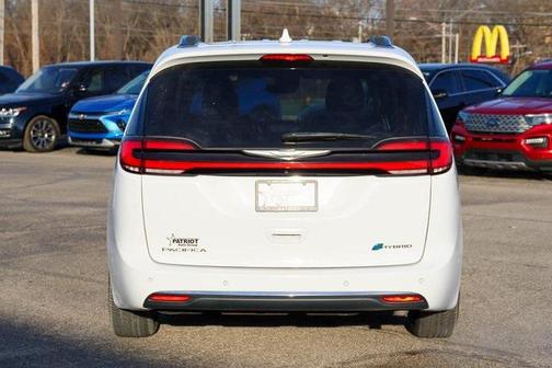 2021 Chrysler Pacifica Hybrid Touring L