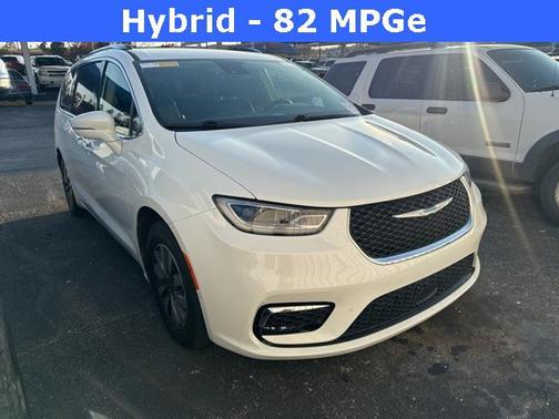 2021 Chrysler Pacifica Hybrid Touring L