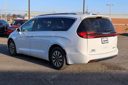 2021 Chrysler Pacifica Hybrid Touring L