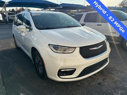 2021 Chrysler Pacifica Hybrid Touring L