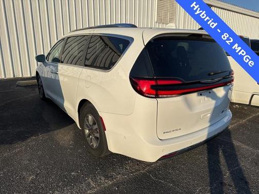 2021 Chrysler Pacifica Hybrid Touring L
