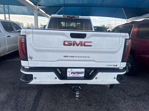 2024 GMC Sierra 2500 AT4