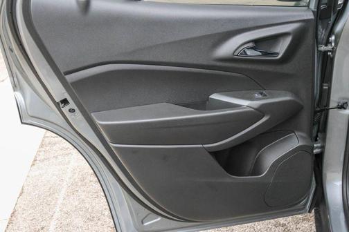 Sterling Gray Metallic 2026 Chevrolet Trax FWD 1RS