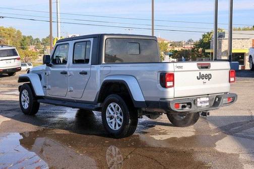 2023 Jeep Gladiator Sport S