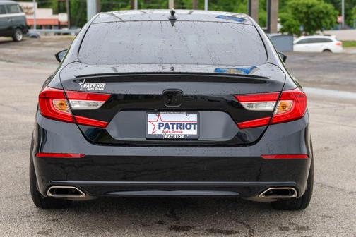 Crystal Black Pearl 2021 Honda Accord Sport 1.5T