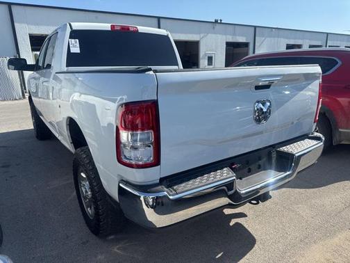 2019 RAM 2500 Big Horn Crew Cab 4x4 6'4' Box