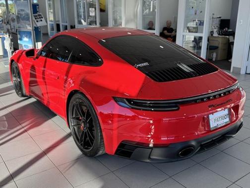 2023 Porsche 911 Carrera GTS