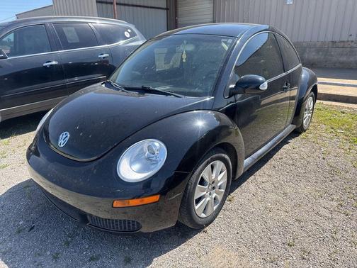 Black 2009 Volkswagen New Beetle S