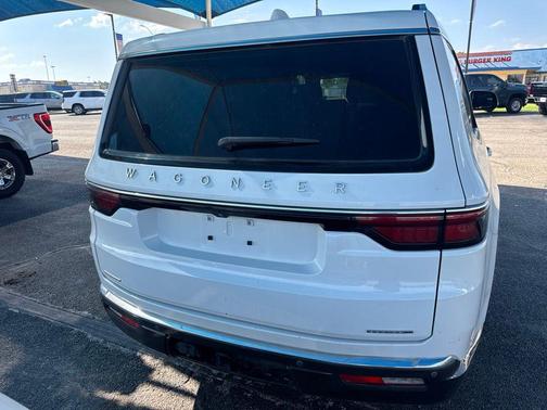 Bright White Clearcoat 2022 Jeep Wagoneer Series I 4x4