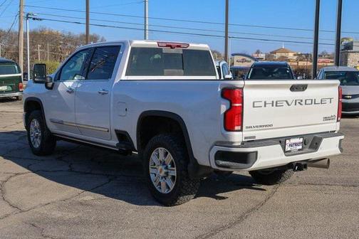 2024 Chevrolet Silverado 2500 High Country