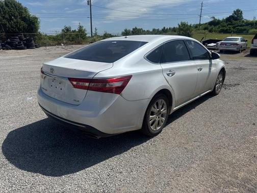 2017 Toyota Avalon XLE