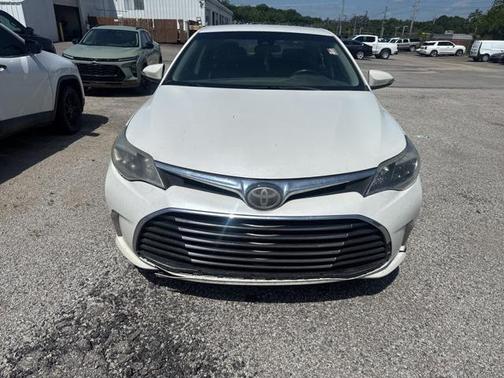 2017 Toyota Avalon XLE