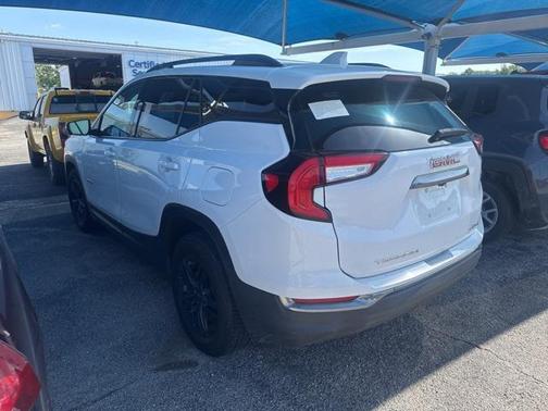 2023 GMC Terrain AWD AT4