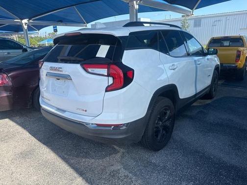 2023 GMC Terrain AWD AT4