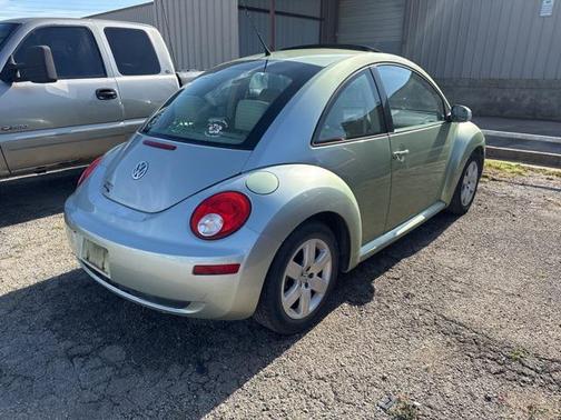2007 Volkswagen New Beetle 2.5