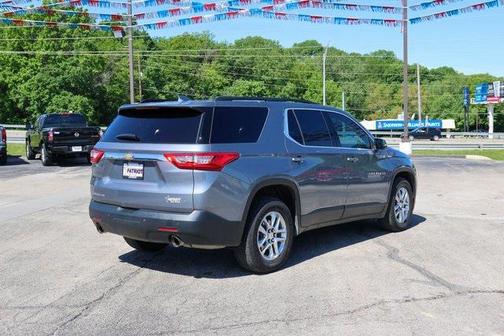 2021 Chevrolet Traverse LT Leather