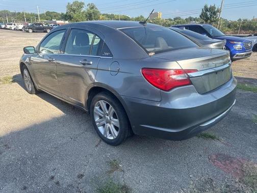 2012 Chrysler 200 Touring