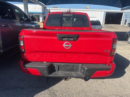 2023 Nissan Frontier SV