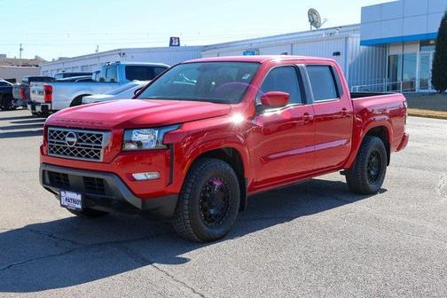 2023 Nissan Frontier SV