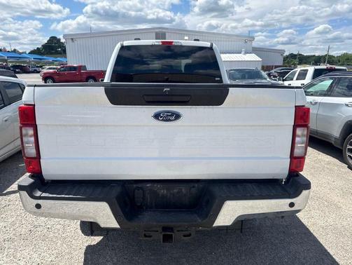 Oxford White 2022 Ford F-250 XLT