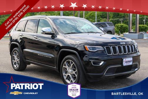 Diamond Black Crystal Pearlcoat 2022 Jeep Grand Cherokee Limited