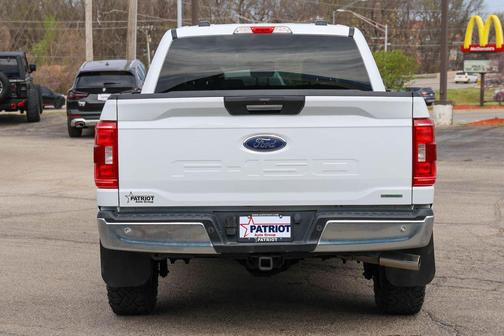 White 2022 Ford F-150 XLT