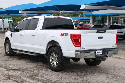 White 2022 Ford F-150 XLT
