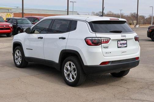 2025 Jeep Compass Sport