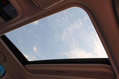 Crystal White Pearl 2021 Subaru Crosstrek Hybrid Base