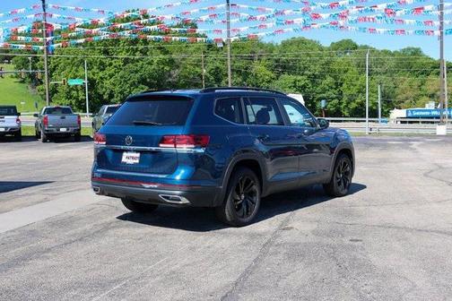 2022 Volkswagen Atlas 2.0T SE w/Technology