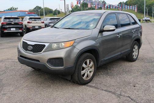 2011 Kia Sorento LX