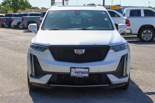 Crystal White Tricoat 2020 Cadillac XT6 Sport AWD