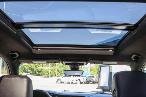 Crystal White Tricoat 2020 Cadillac XT6 Sport AWD