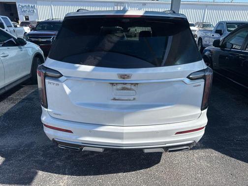 Crystal White Tricoat 2020 Cadillac XT6 Sport AWD