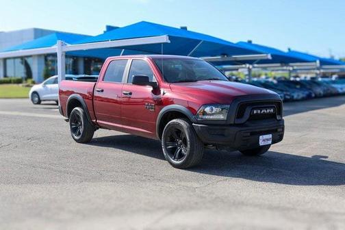 2024 RAM 1500 Classic Warlock Crew Cab 4x4 5'7' Box