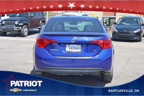 Blue Crush Metallic 2018 Toyota Corolla SE
