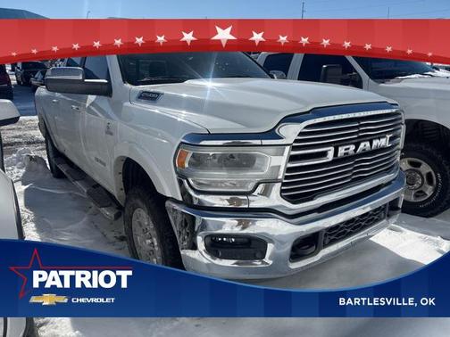 2020 RAM 2500 Laramie Crew Cab 4X4 6'4' Box