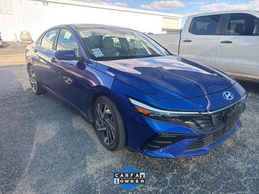 2024 Hyundai ELANTRA Limited