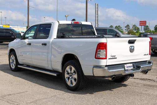 Bright White Clearcoat 2023 RAM 1500 Big Horn/Lone Star
