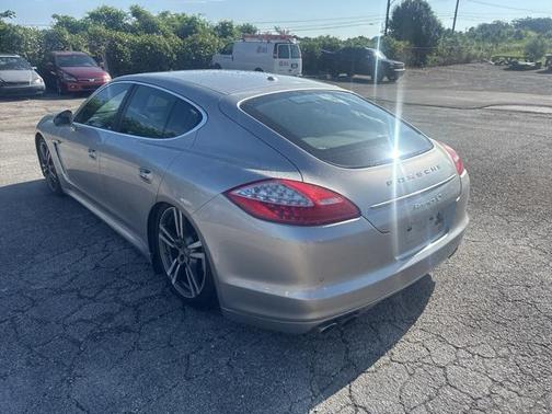 2013 Porsche Panamera 4S
