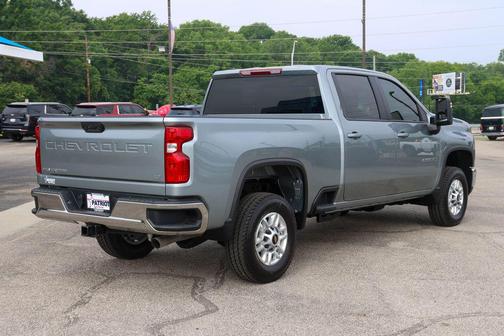Sterling Gray Metallic 2026 Chevrolet Silverado 2500 LT