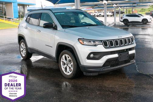 Silver Zynith Metallic Clearcoat 2025 Jeep Compass Latitude