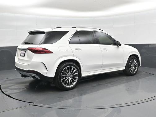 White 2024 Mercedes-Benz GLE 350 4MATIC