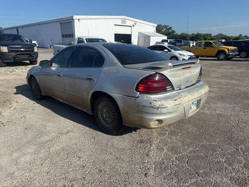 2004 Pontiac Grand Am SE1