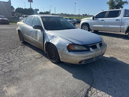 2004 Pontiac Grand Am SE1