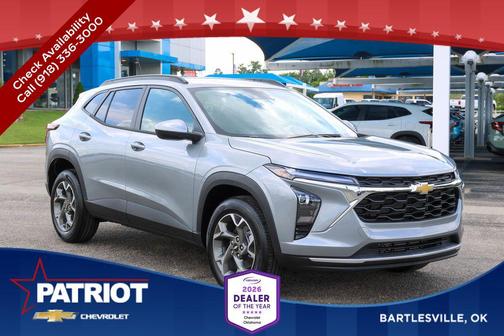 Sterling Gray Metallic 2026 Chevrolet Trax LT