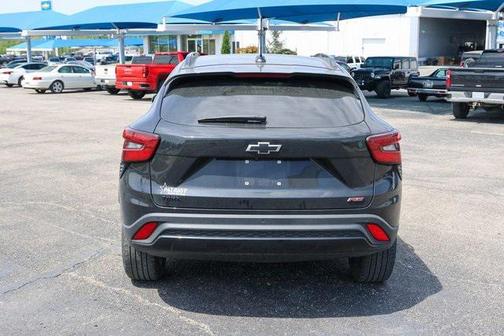 2025 Chevrolet Trax FWD 2RS